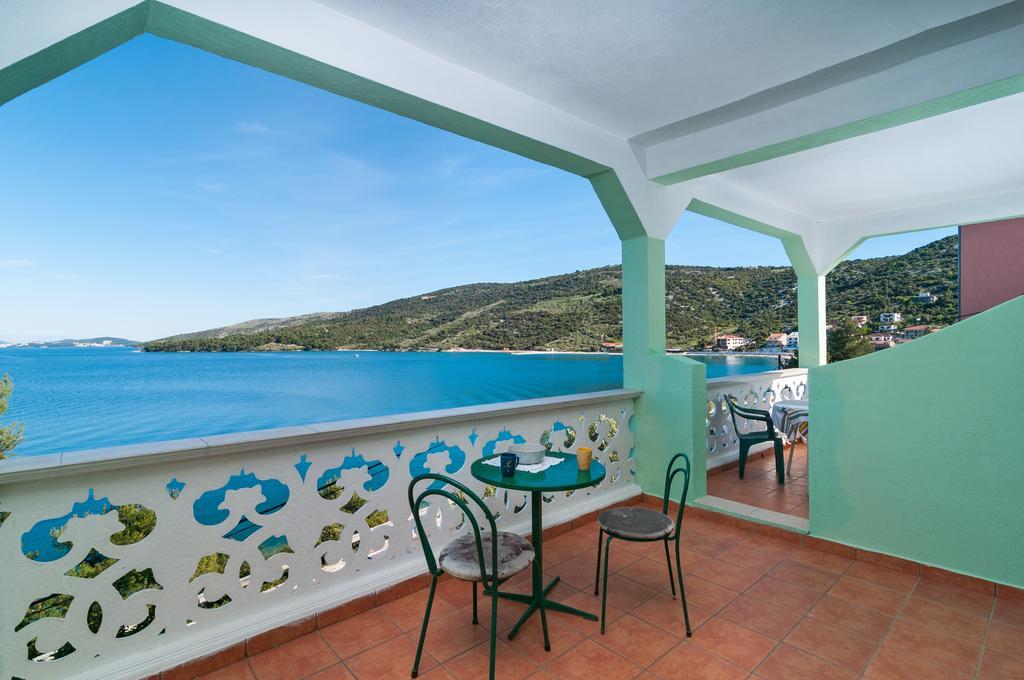 Apartment Stojan A1 Marina Exterior photo