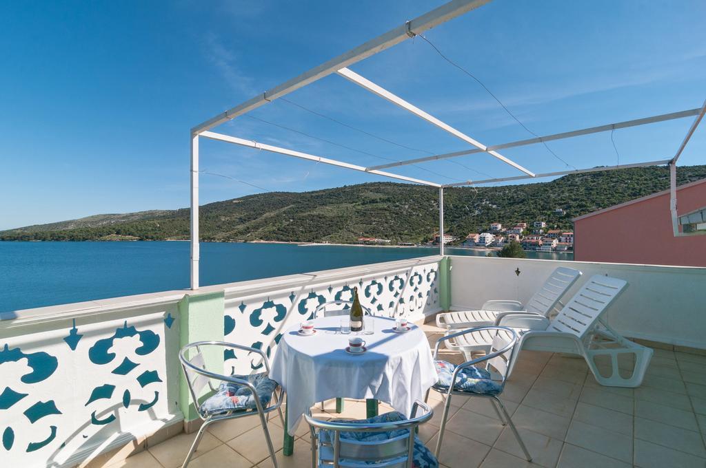 Apartment Stojan A1 Marina Exterior photo